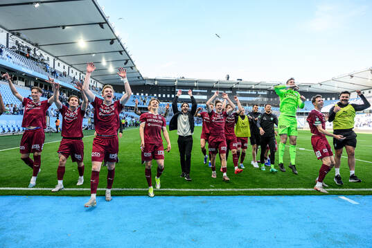 Västerås spelare jublar