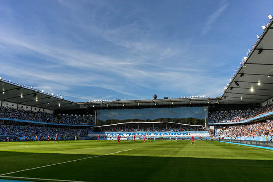 Malmö FFs supportrar med tifo