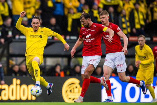Andreas Helmersen of Bodø/Glimt and Fredrik Pallesen