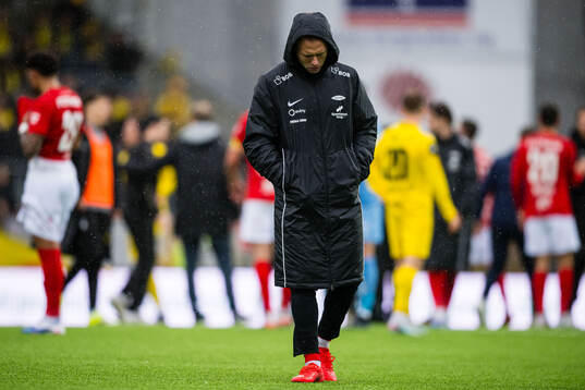 Jon Dagur Thorsteinsson of Brann looks dejected