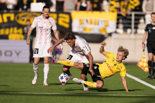 Häckens Silas Andersen och Elfsborgs Julius Beck