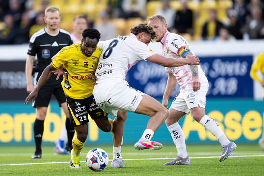Elfsborgs Momoh Ibrahim Kamara, Häckens Silas Andersen och