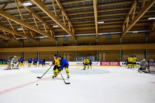Robert Hägg and Oscar Sundqvist of Sweden at a practice
