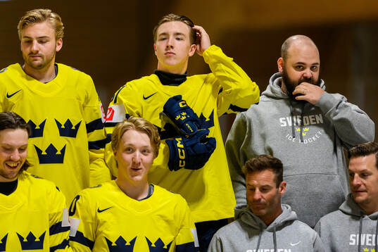 Viggo Björck and media manager Gustaf Douhan of Sweden at