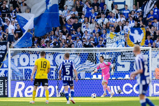 IFK Göteborgs målvakt Elis Bishesari