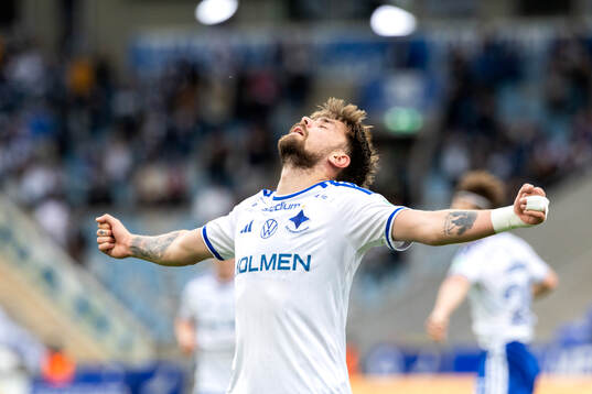 IFK Norrköpings Tim Prica jublar