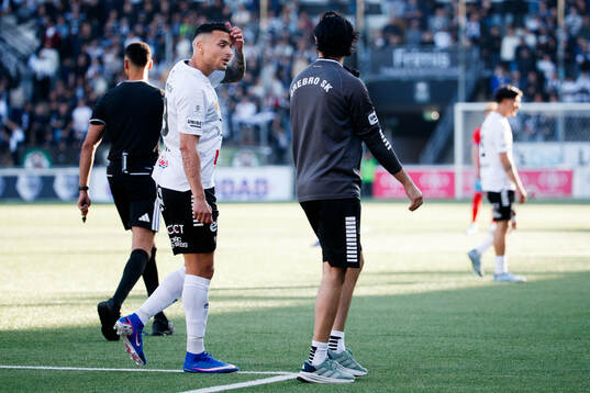 Örebros Ahmed Yasin utgår skadad
