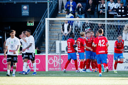 Helsingborgs spelare jublar