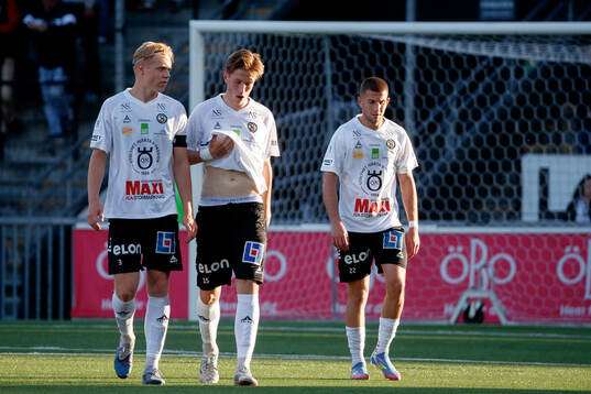 Örebros Victor Sandberg, Lowe Astvald och Giuseppe