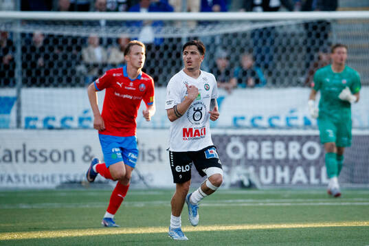 Örebros Antonio Yakoub jublar