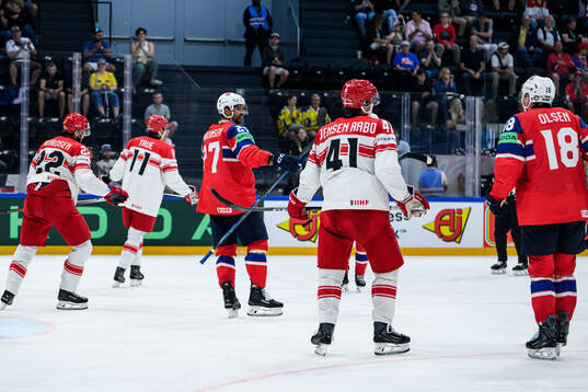 Andreas Martinsen of Norway celebrates