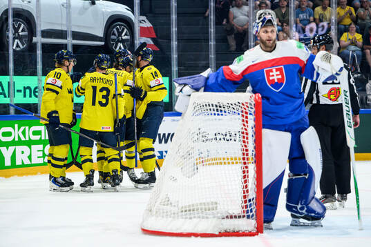Anton Frondell of Sweden celebrate the 1-1 goal and