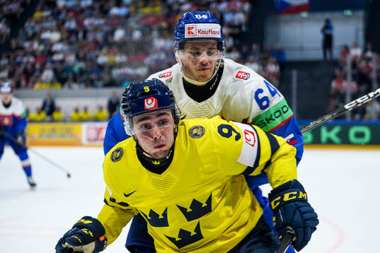 Linus Karlsson of Sweden and Patrik Koch of Slovakia