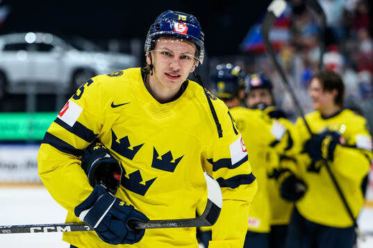 Jack Berglund of Sweden