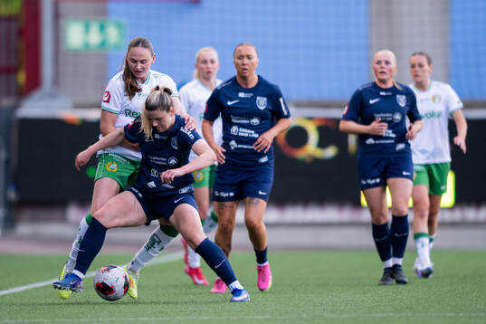 Hammarbys Vilde Hasund och Eskilstuna United DFFs Heida