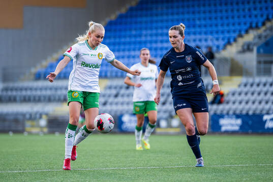 Hammarbys Emilie Joramo och Eskilstuna United DFFs