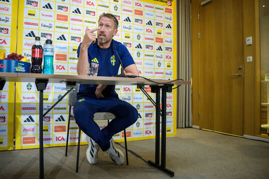 Head coach Graham Potter of the Swedish men's national