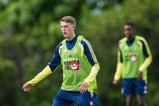 Alexander Bernhardsson of the Swedish national football