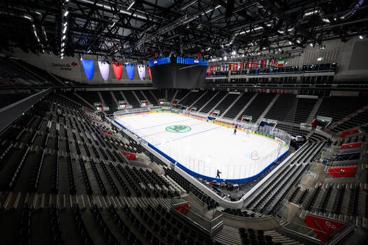 Interior view of Swiss Life Arena