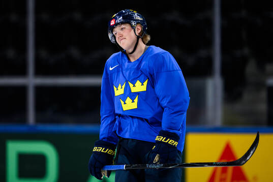 Simon Holmström of Sweden at a practice session