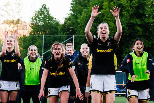 Bläddra bland fler bilder av Fotboll, Damallsvenskan, AIK - Häcken