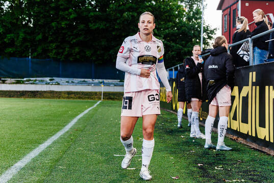 Häckens Anna Anvegård deppar