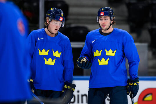 Simon Holmström and Linus Karlsson of Sweden at a practice