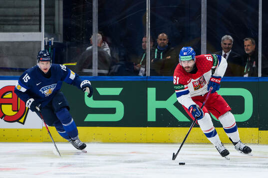 Anton Lundell of Finland and Martin Kaut of Czech Republic