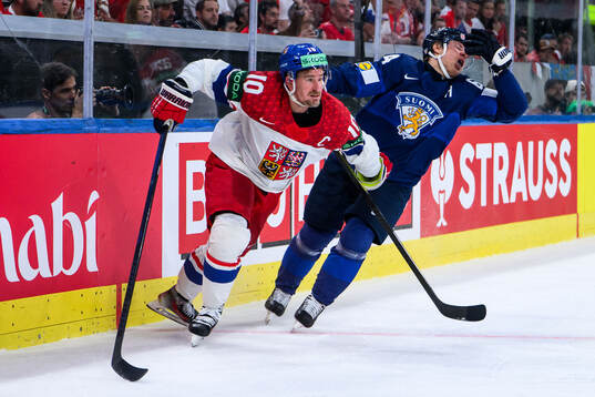 Roman Cervenka of Czech Republic and Mikael Granlund of