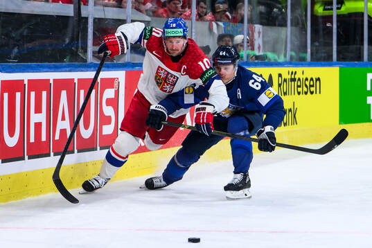 Roman Cervenka of Czech Republic and Mikael Granlund of
