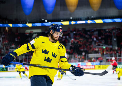 Oliver Ekman-Larsson of Sweden