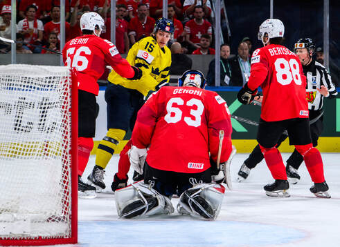 Tim Berni of Switzerland and Jack Berglund of Sweden