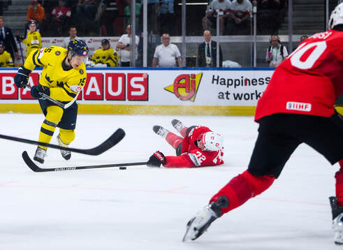 Jack Berglund of Sweden and Dominik Egli of Switzerland