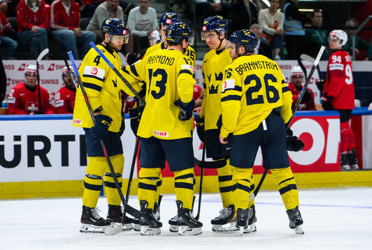 Jacob Larsson, Lucas Raymond, Anton Frondell and Erik