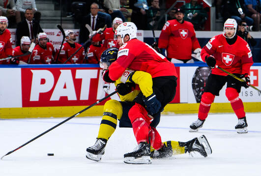 Jack Berglund of Sweden and Sven Jung of Switzerland
