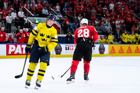 Simon Holmström of Sweden look dejected