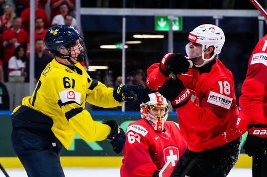 Viggo Björck of Sweden and Sven Jung of Switzerland