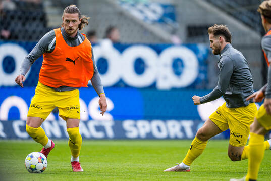 Kasper Høgh of Bodø/Glimt warms up