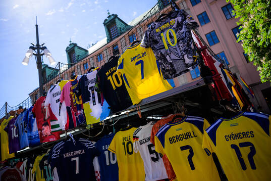 Football jerseys for Lucas Bergvall and Viktor Gyökeres of