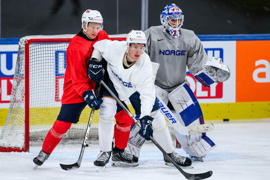 Bläddra bland fler bilder av 2026 IIHF Ice Hockey World Championship, Day 15, Norway, Practice