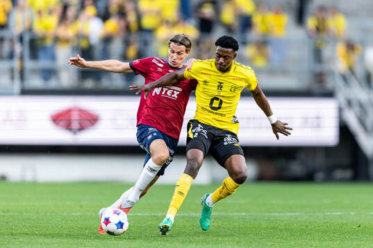 Örgrytes Noah Christoffersson och Elfsborgs Rufai Mohammed