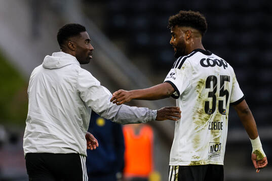 Head coach Alexander Tettey and Emil Konradsen Ceide of