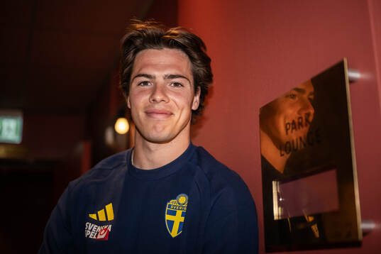goalkeeper Jacob Widell Zetterström of the Swedish