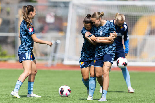 Djurgårdens Nanne Ruuskanen och Alexsandra Lobanova