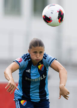 Djurgårdens Meja Staffansson med ett inkast