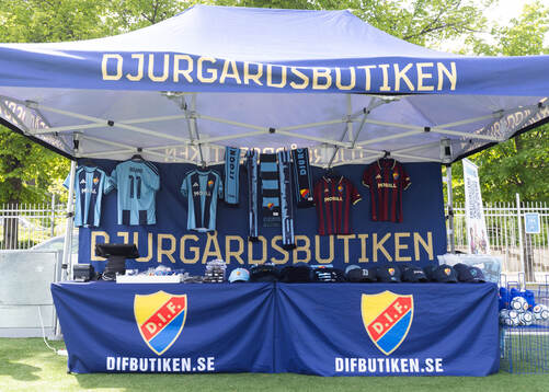Djurgårdens supportershop innan fotbollsmatchen i