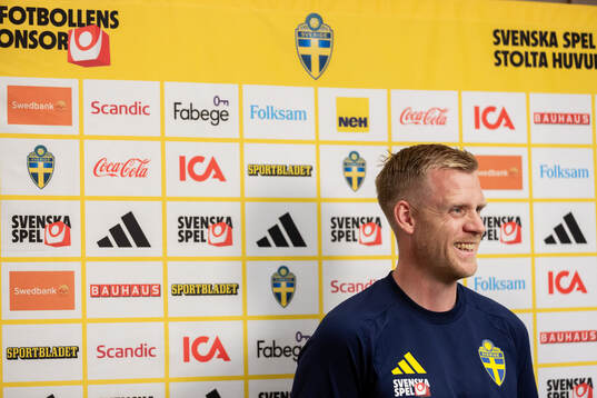 Goalkeeper coach Linus Kandolin of the Swedish national