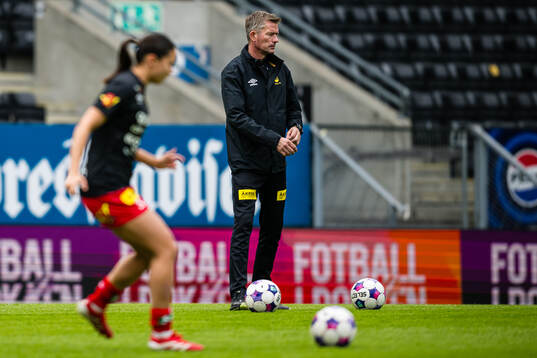 Head coach Andre Bergdølmo of LSK Kvinner