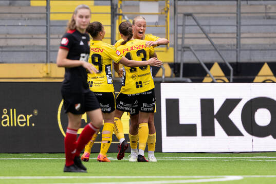 Elfsborgs Mollie Josefsson jublar