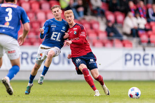 Norrbys Jamie Bichis och Östers Daniel Ask